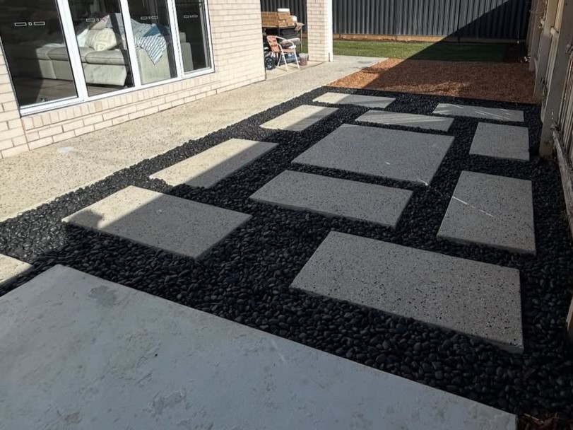 concrete paver on a home backyard